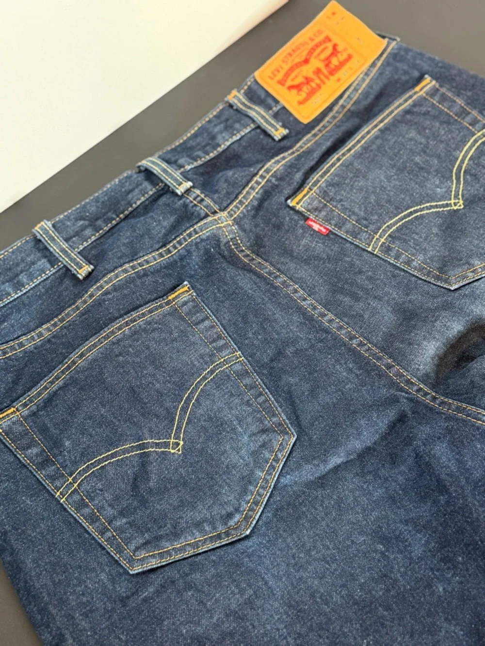 Levi's Men's Straight Jeans in Dark Blue Denim with‎ Yellow Stitching